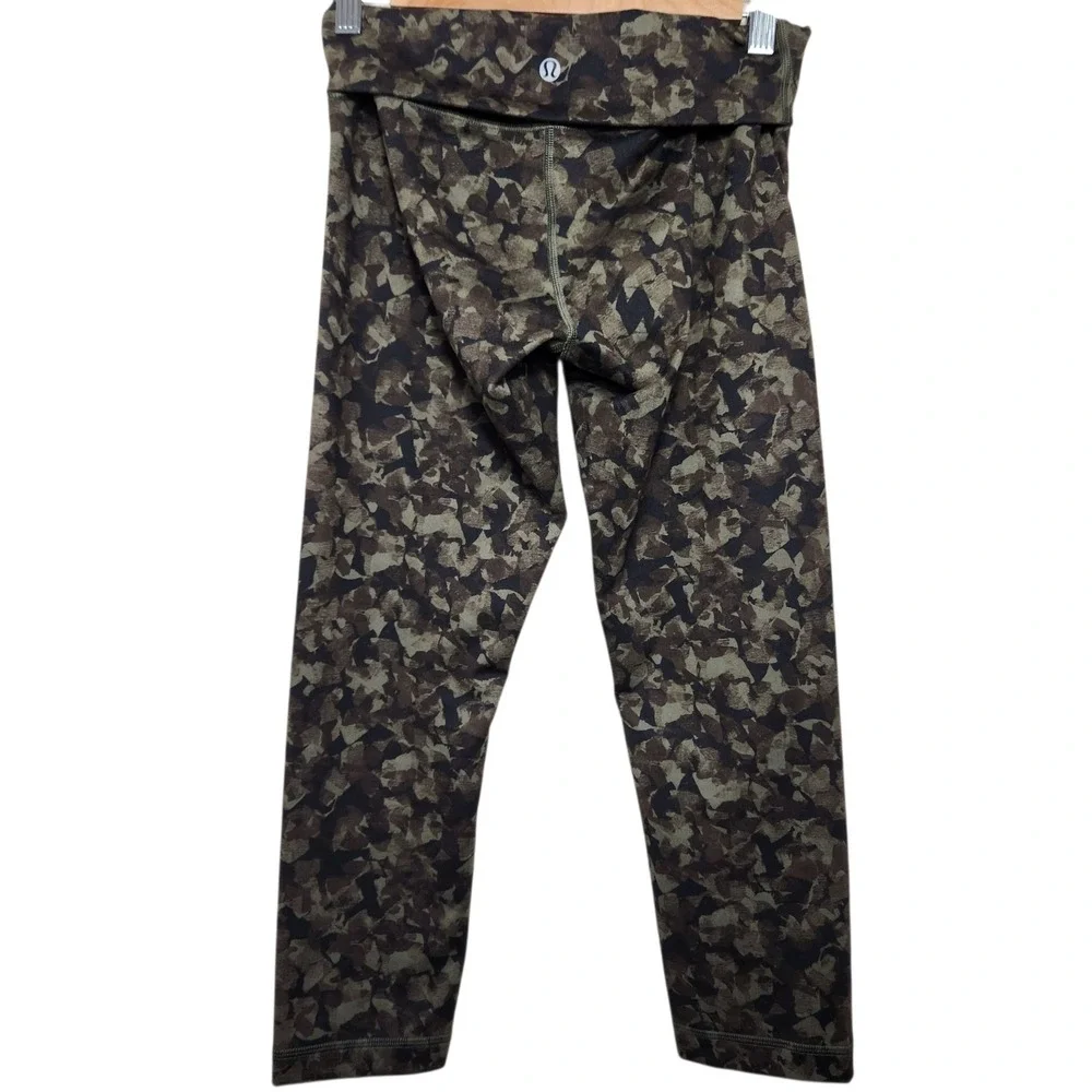 Lululemon Leggings Size 4 Womens WUnder Crop II Foldover Jungle Fatique Green - Picture 6 of 15